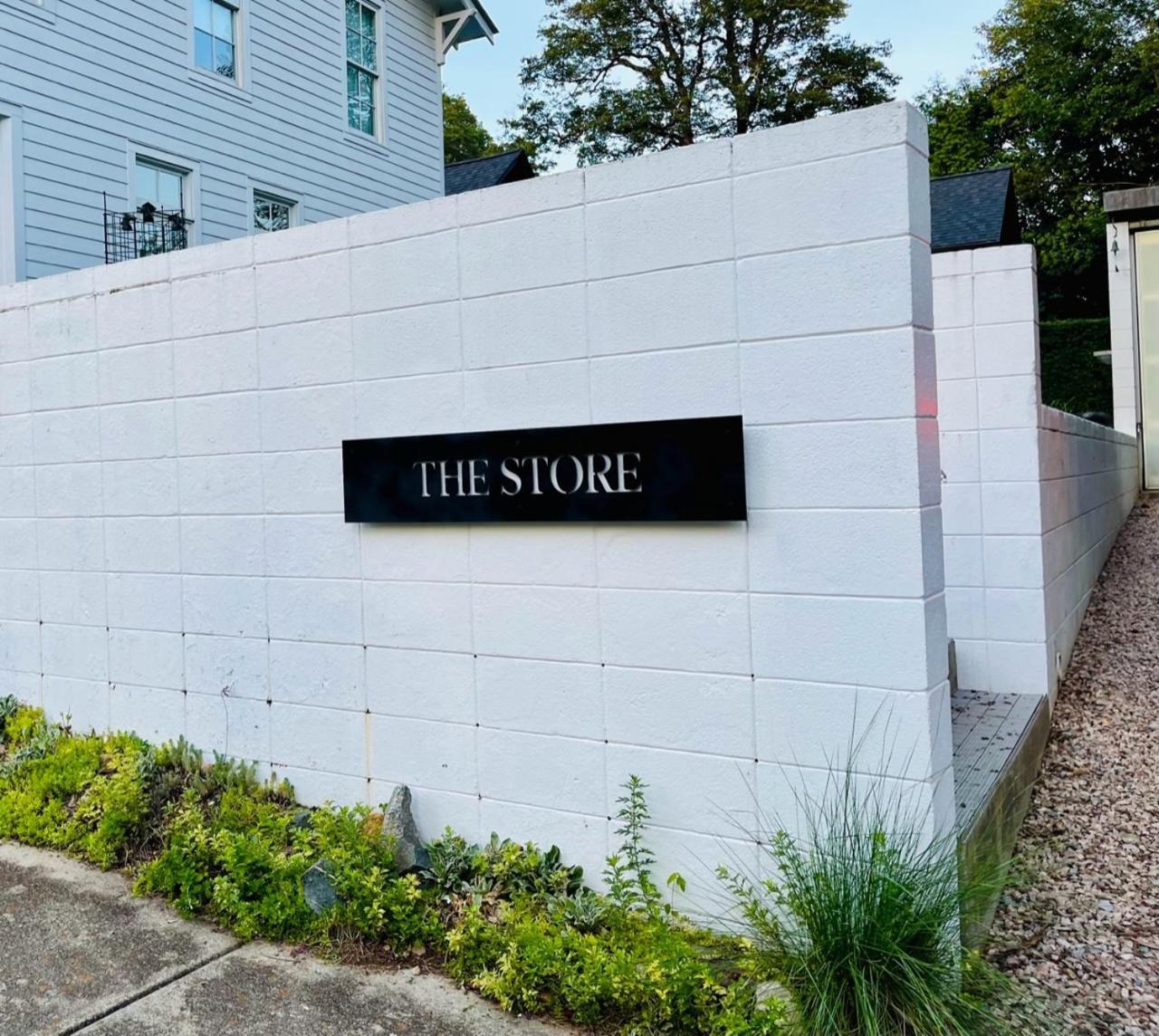 The Store Raleigh Kültér fotó